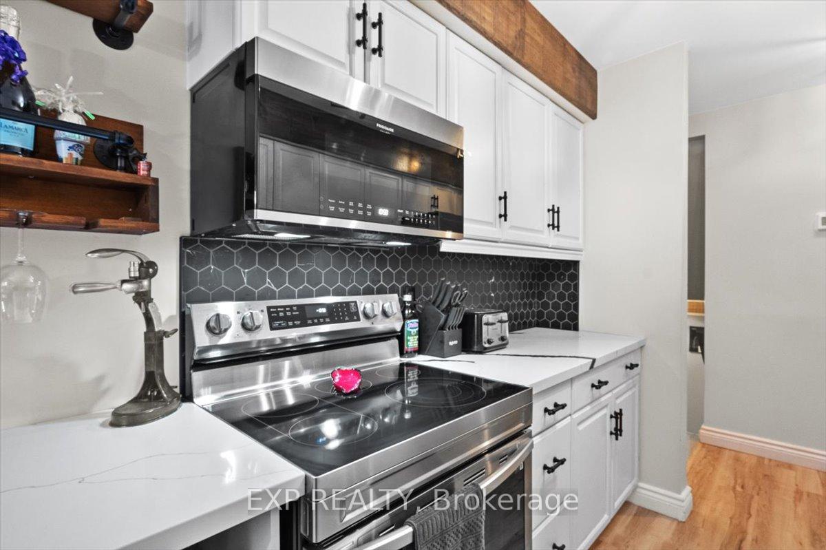 Photo 14 of 1200 Trowbridge Drive, Oshawa, Centennial — HOMEH