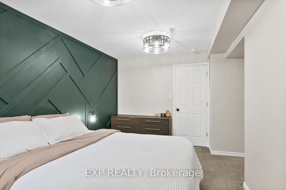 Photo 19 of 1200 Trowbridge Drive, Oshawa, Centennial — HOMEH