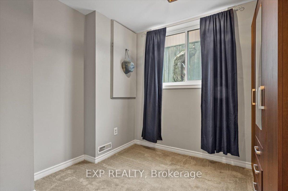 Photo 21 of 1200 Trowbridge Drive, Oshawa, Centennial — HOMEH