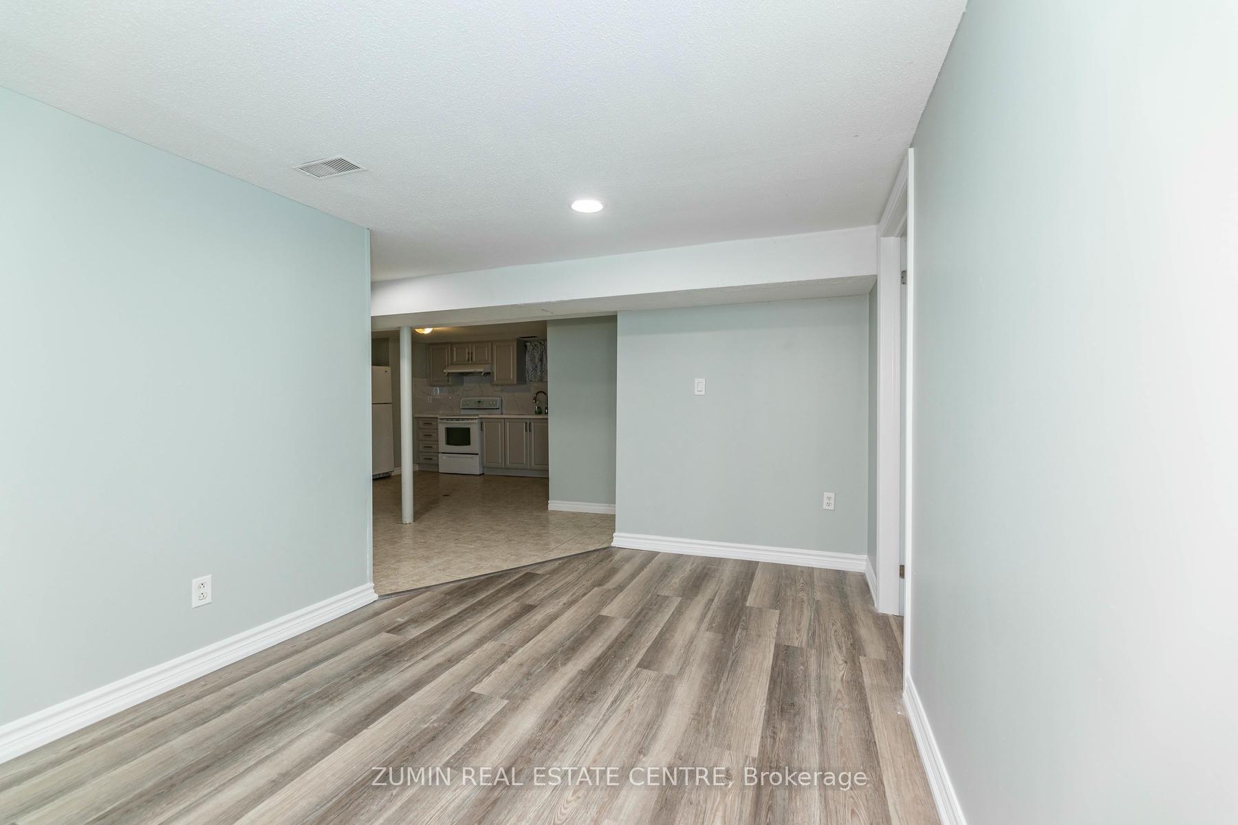 Photo 12 of Unit Bsmt, 858 Naroch Boulevard, Pickering, Bay Ridges — HOMEH