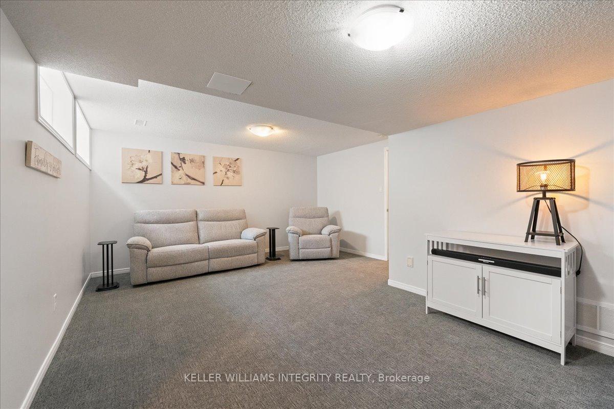 Photo 28 of 964 Gosnell Terrace, Ottawa, Fallingbrook/Gardenway South — HOMEH