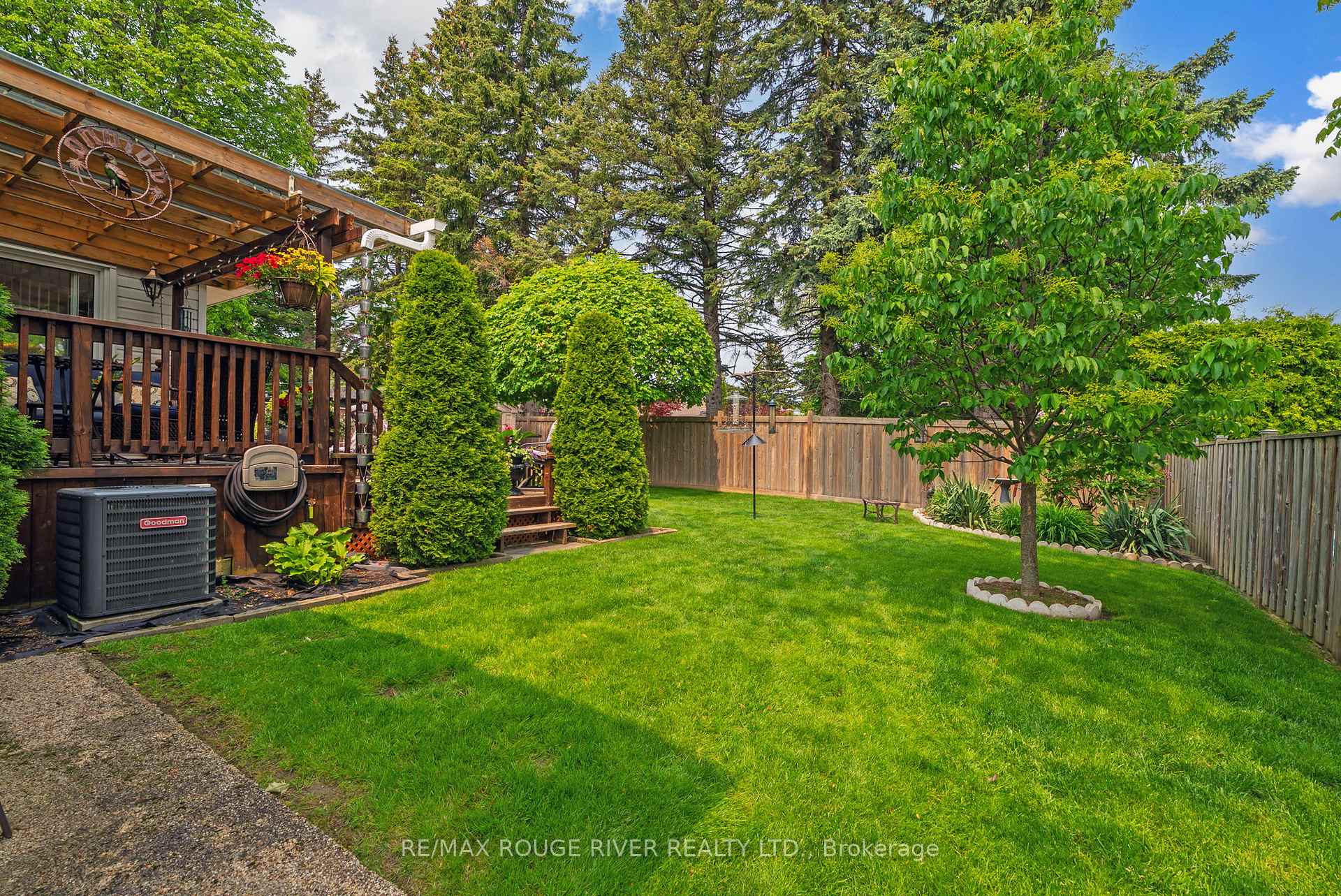 Photo 34 of 665 Jasmine Crescent, Oshawa, Centennial — HOMEH