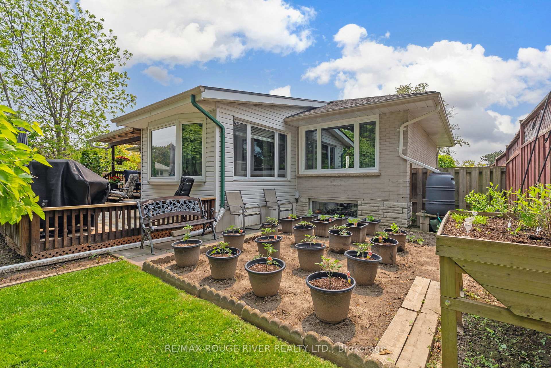 Photo 40 of 665 Jasmine Crescent, Oshawa, Centennial — HOMEH