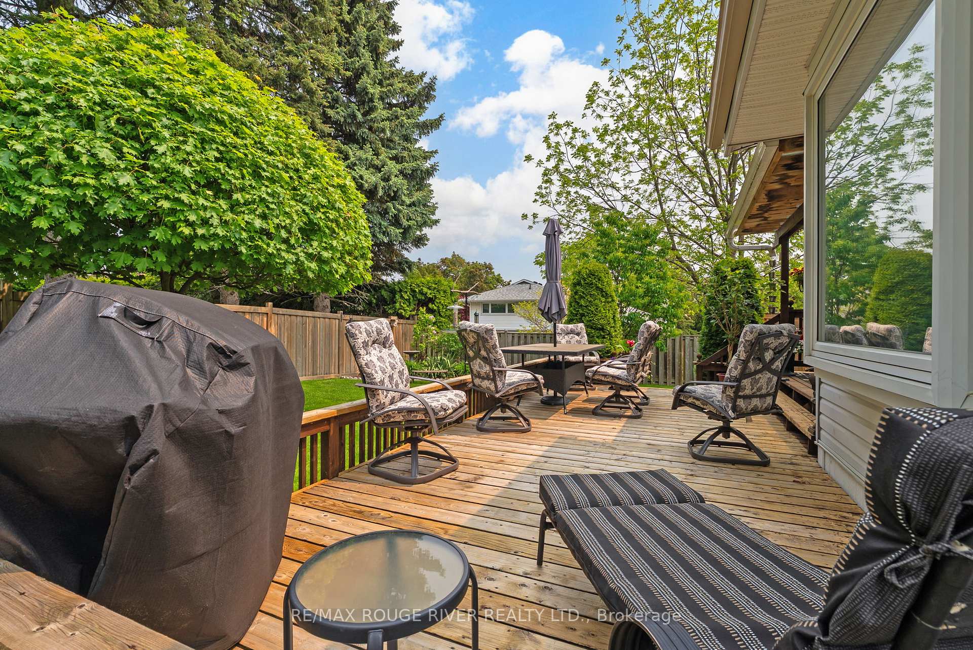 Photo 41 of 665 Jasmine Crescent, Oshawa, Centennial — HOMEH