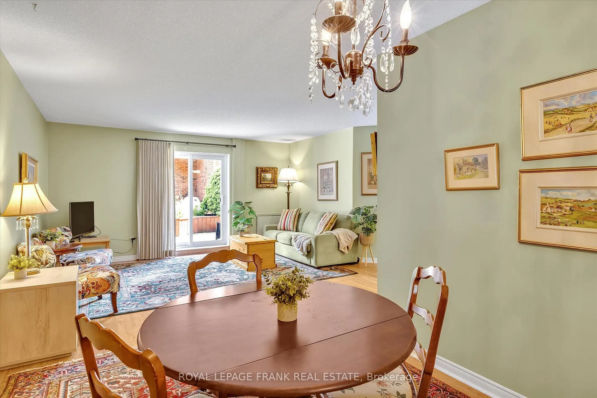 Photo 5 of Unit 115, 475 Parkhill Road W, Peterborough, Town Ward 3 — HOMEH