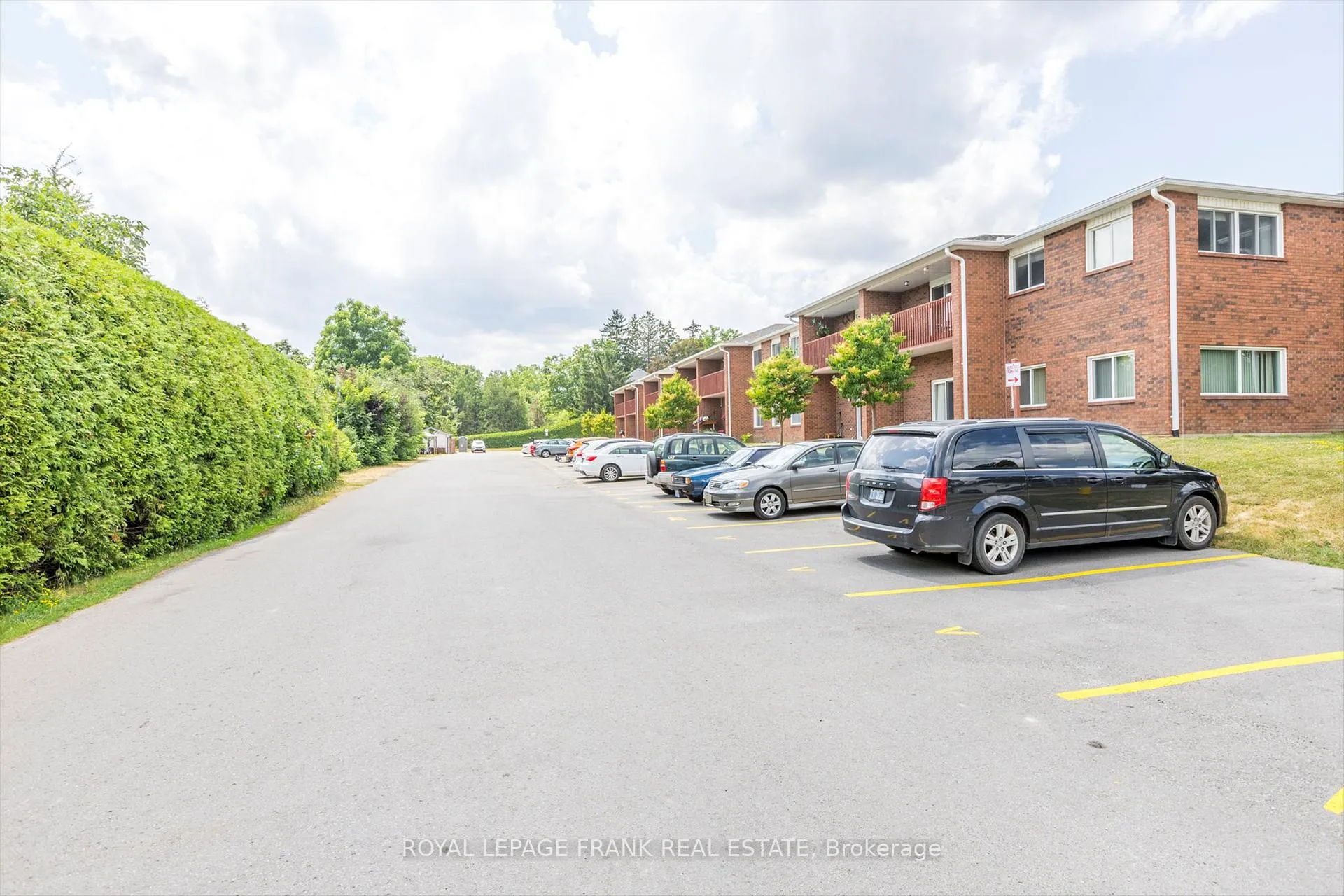 Photo 21 of Unit 115, 475 Parkhill Road W, Peterborough, Town Ward 3 — HOMEH