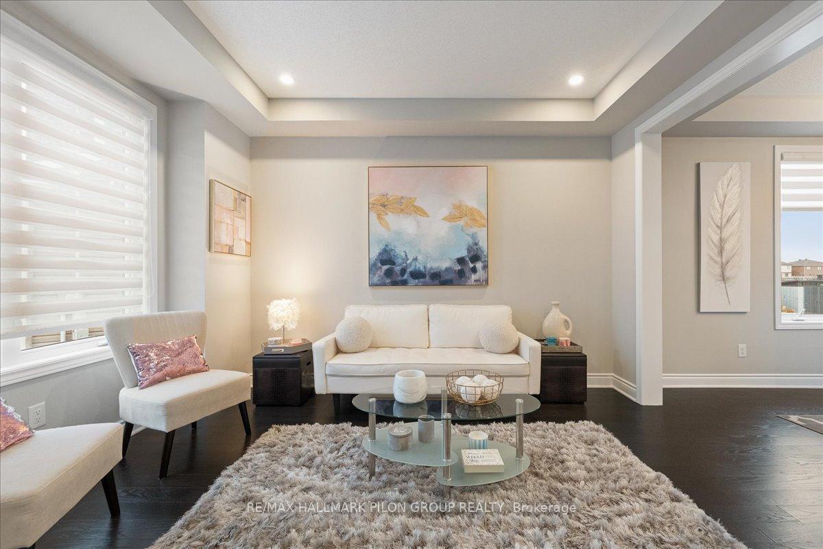 Photo 11 of 140 Bartonia Circle, Ottawa, Avalon West — HOMEH