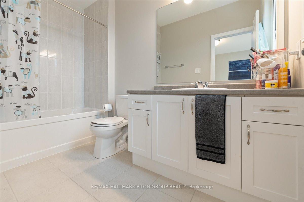 Photo 22 of 140 Bartonia Circle, Ottawa, Avalon West — HOMEH