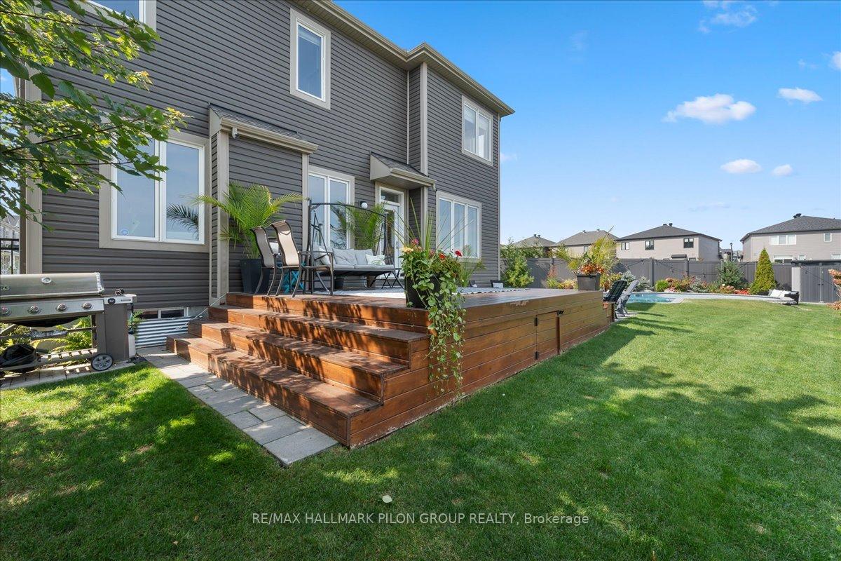 Photo 32 of 140 Bartonia Circle, Ottawa, Avalon West — HOMEH