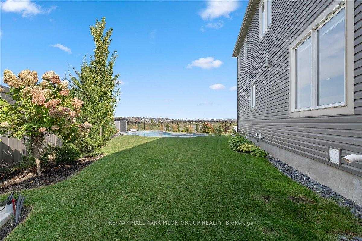 Photo 37 of 140 Bartonia Circle, Ottawa, Avalon West — HOMEH
