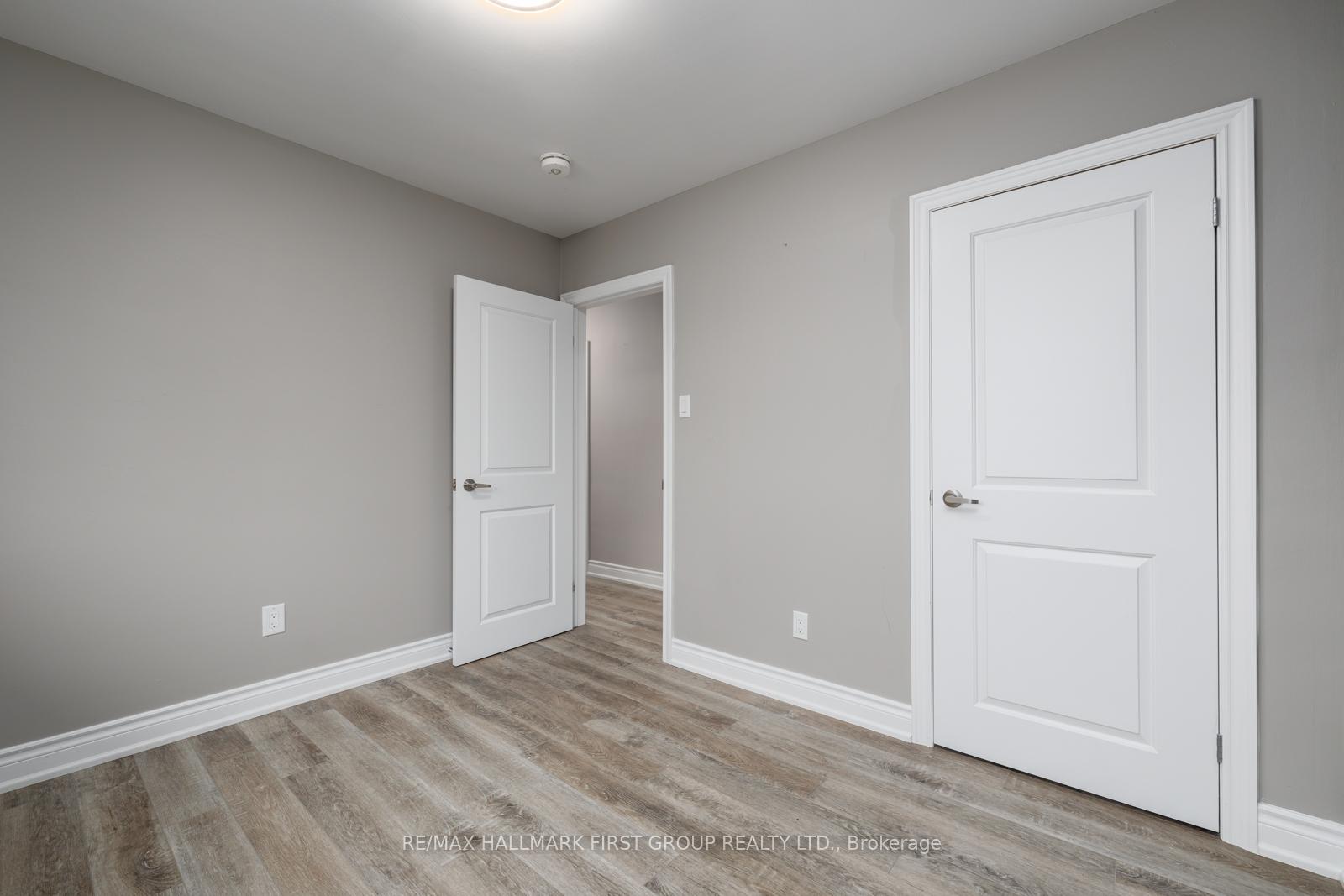 Photo 16 of Unit Upper, 997 Hatfield Crescent, Peterborough, Northcrest Ward 5 — HOMEH