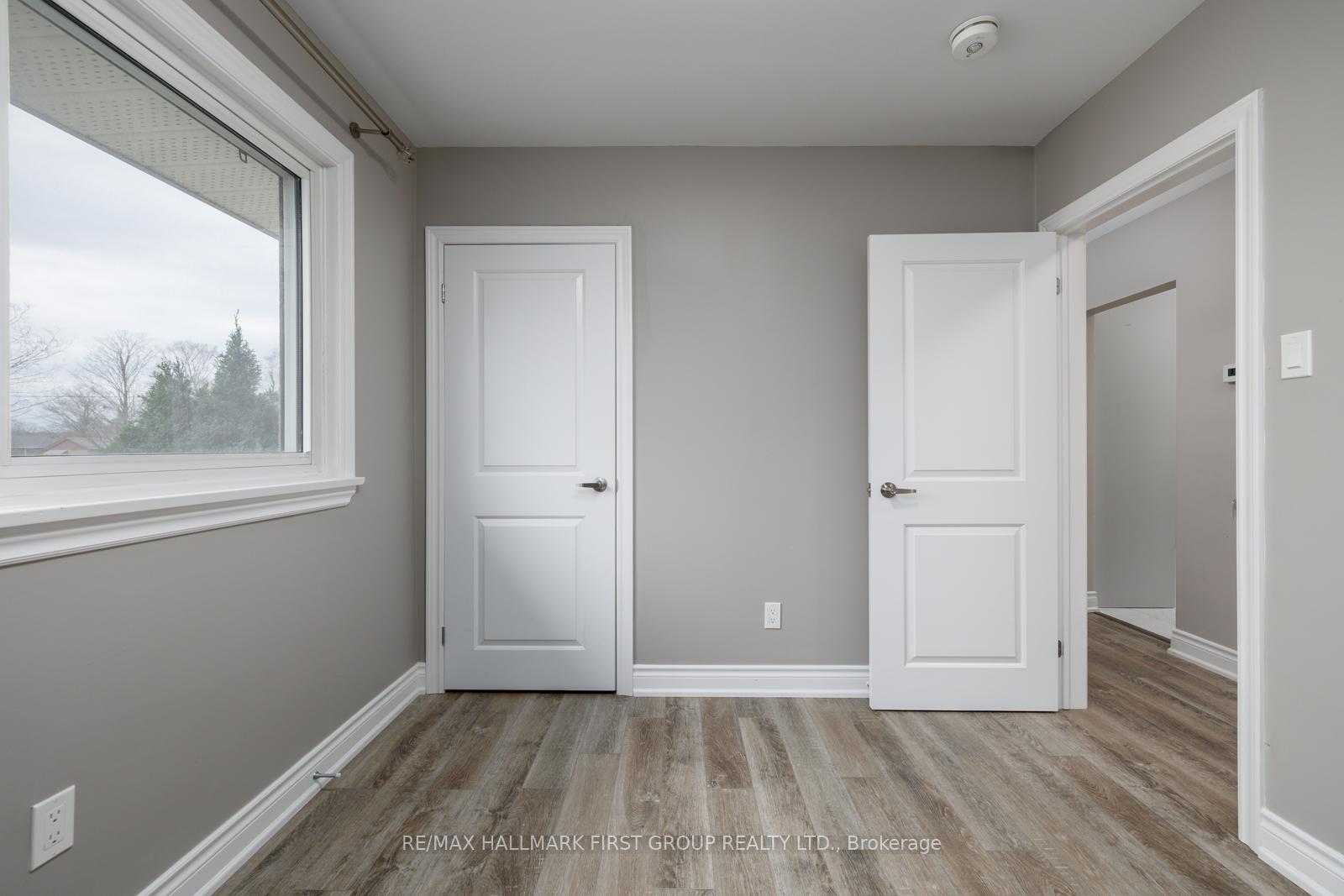 Photo 18 of Unit Upper, 997 Hatfield Crescent, Peterborough, Northcrest Ward 5 — HOMEH