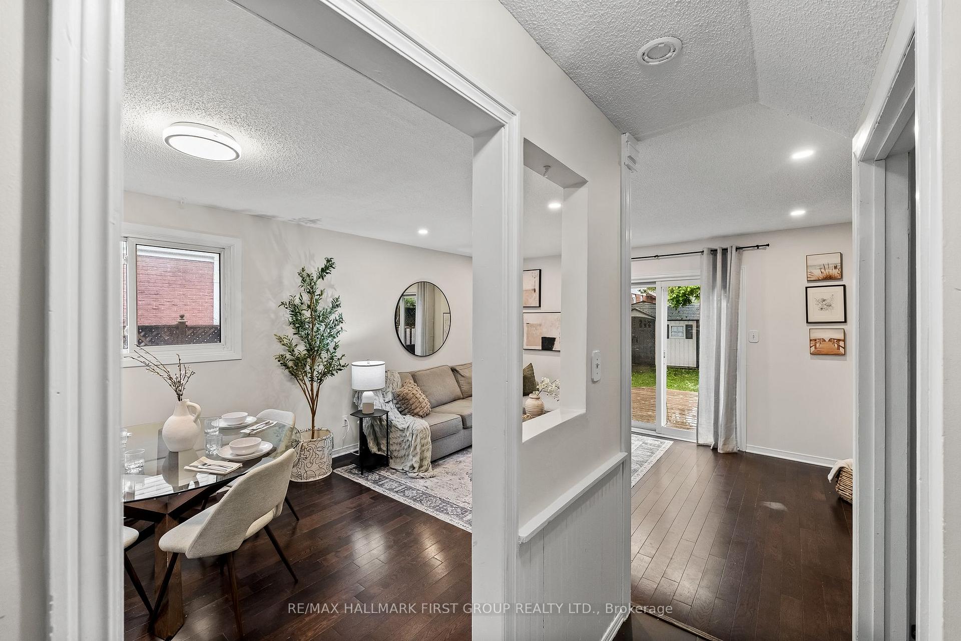 Photo 9 of 346 Trailridge Crescent, Oshawa, Pinecrest — HOMEH