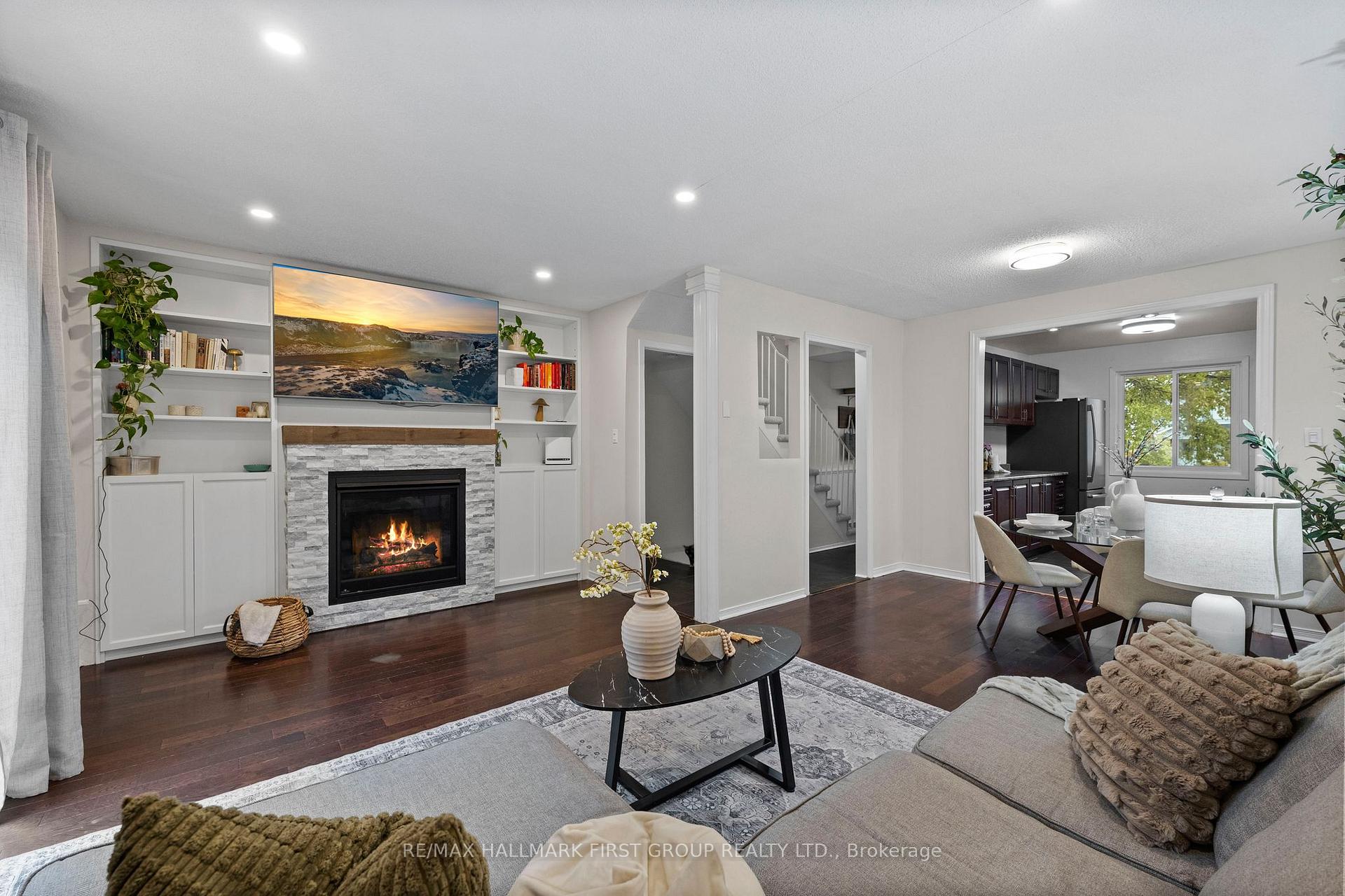 Photo 10 of 346 Trailridge Crescent, Oshawa, Pinecrest — HOMEH
