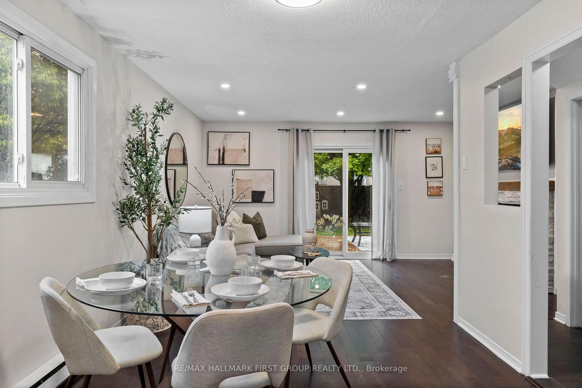 Photo 16 of 346 Trailridge Crescent, Oshawa, Pinecrest — HOMEH