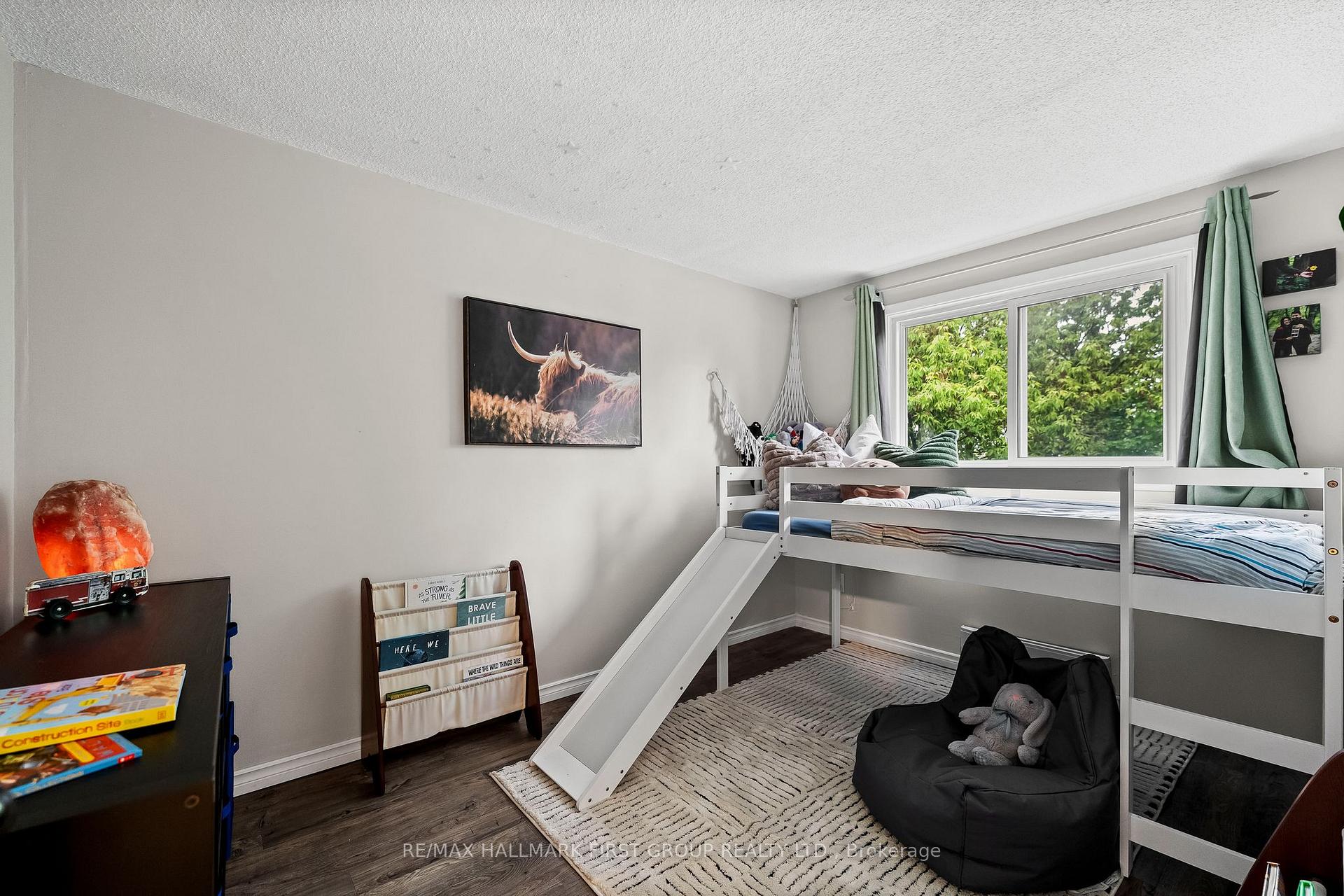 Photo 26 of 346 Trailridge Crescent, Oshawa, Pinecrest — HOMEH