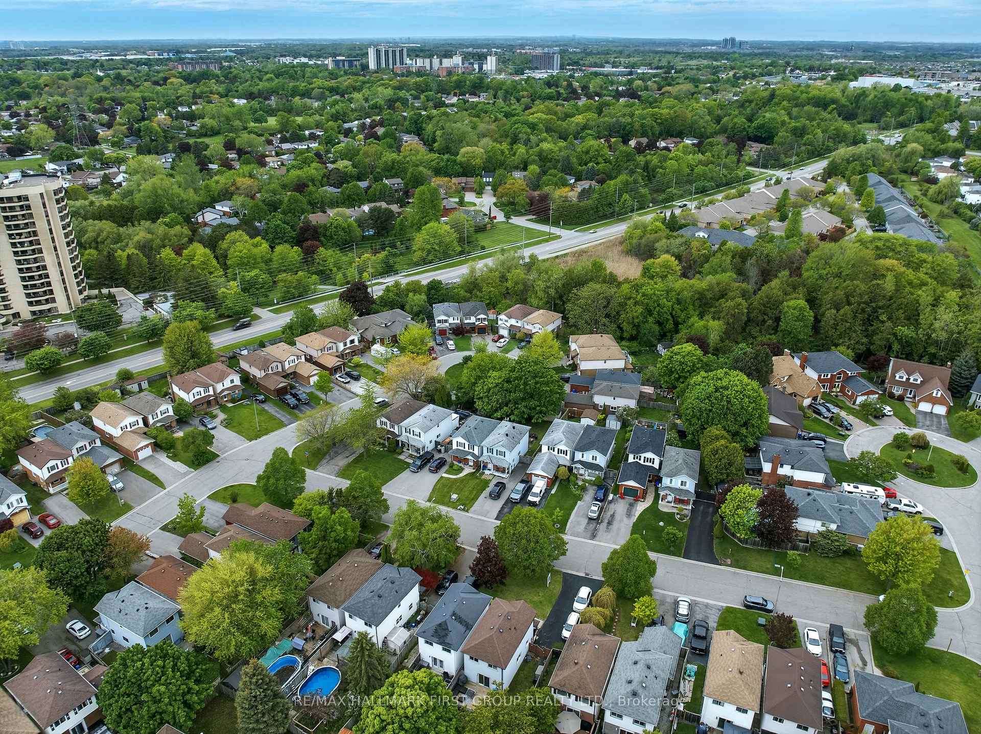 Photo 47 of 346 Trailridge Crescent, Oshawa, Pinecrest — HOMEH