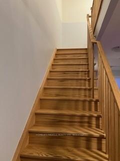 Photo 5 of 404 Okanagan Path, Oshawa, Donevan — HOMEH