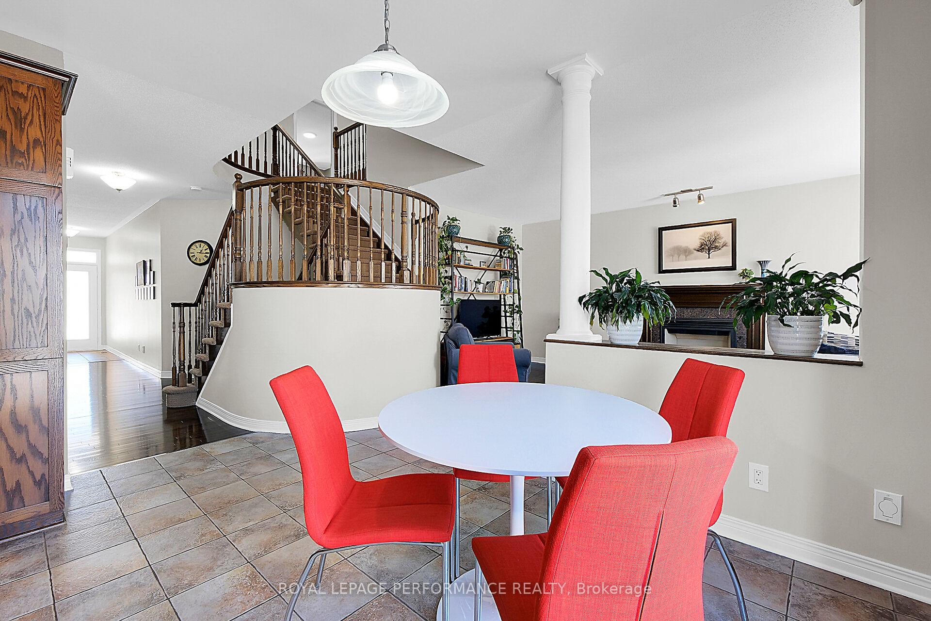 Photo 10 of 1882 Springridge Drive, Ottawa, Springridge/East Village — HOMEH