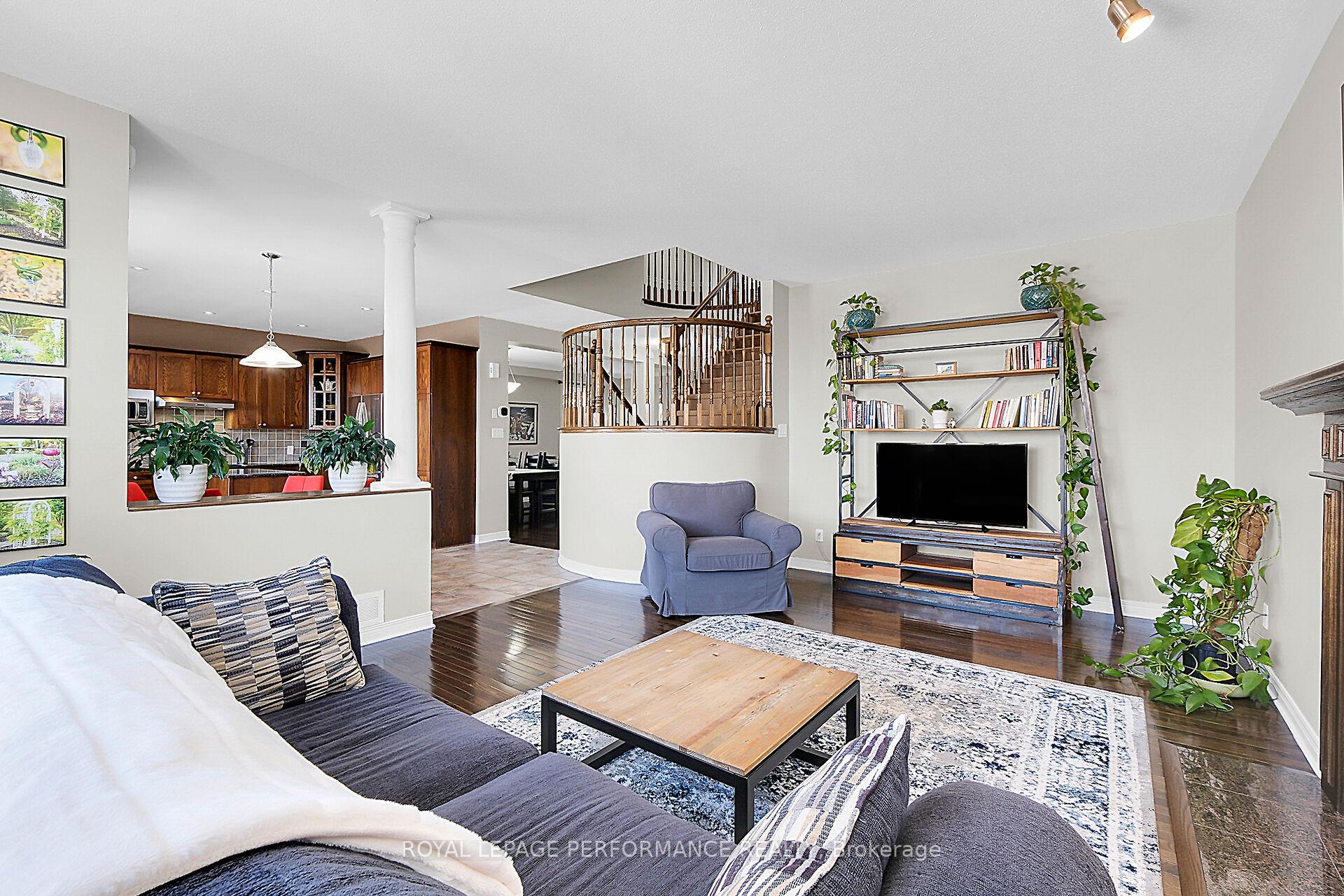 Photo 13 of 1882 Springridge Drive, Ottawa, Springridge/East Village — HOMEH