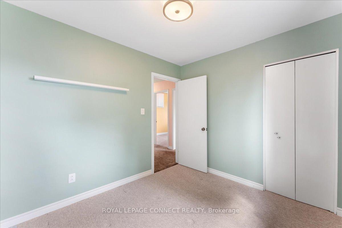 Photo 19 of 725 Hillview Crescent, Pickering, West Shore — HOMEH