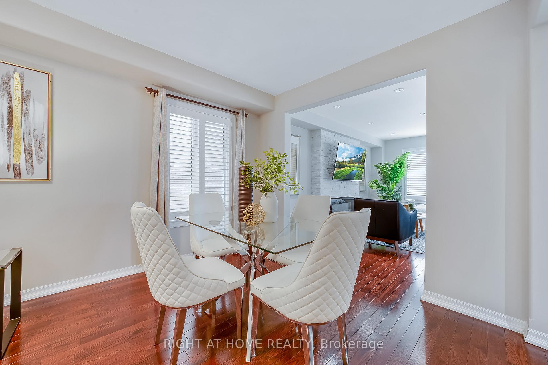 Photo 9 of 1804 Silverstone Crescent, Oshawa, Samac — HOMEH
