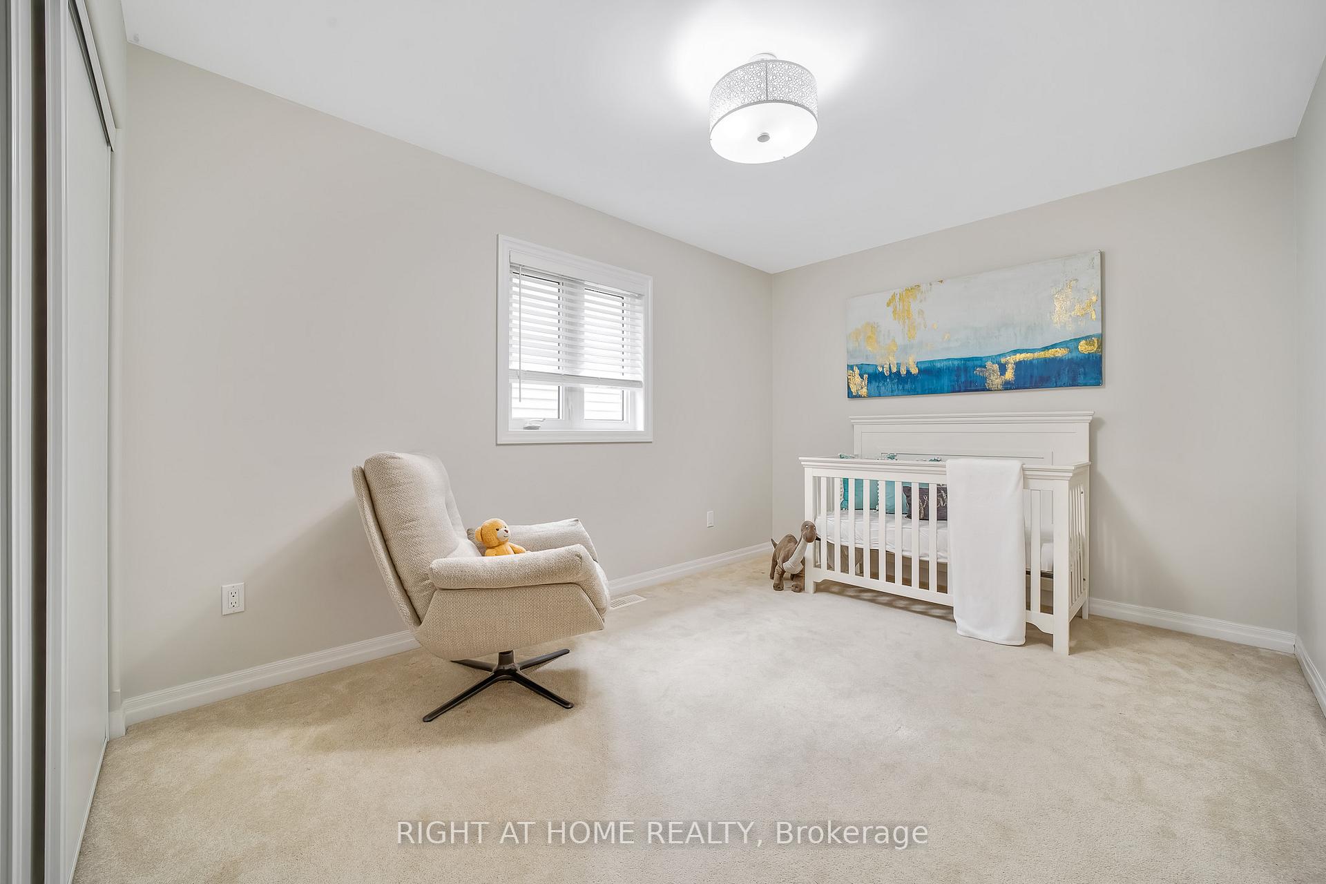 Photo 32 of 1804 Silverstone Crescent, Oshawa, Samac — HOMEH