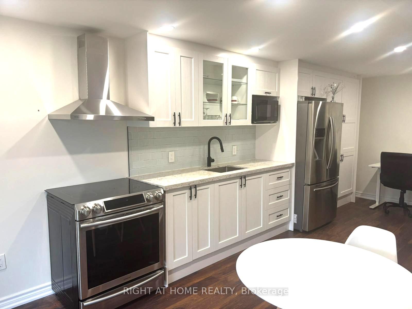 Photo 39 of 1804 Silverstone Crescent, Oshawa, Samac — HOMEH