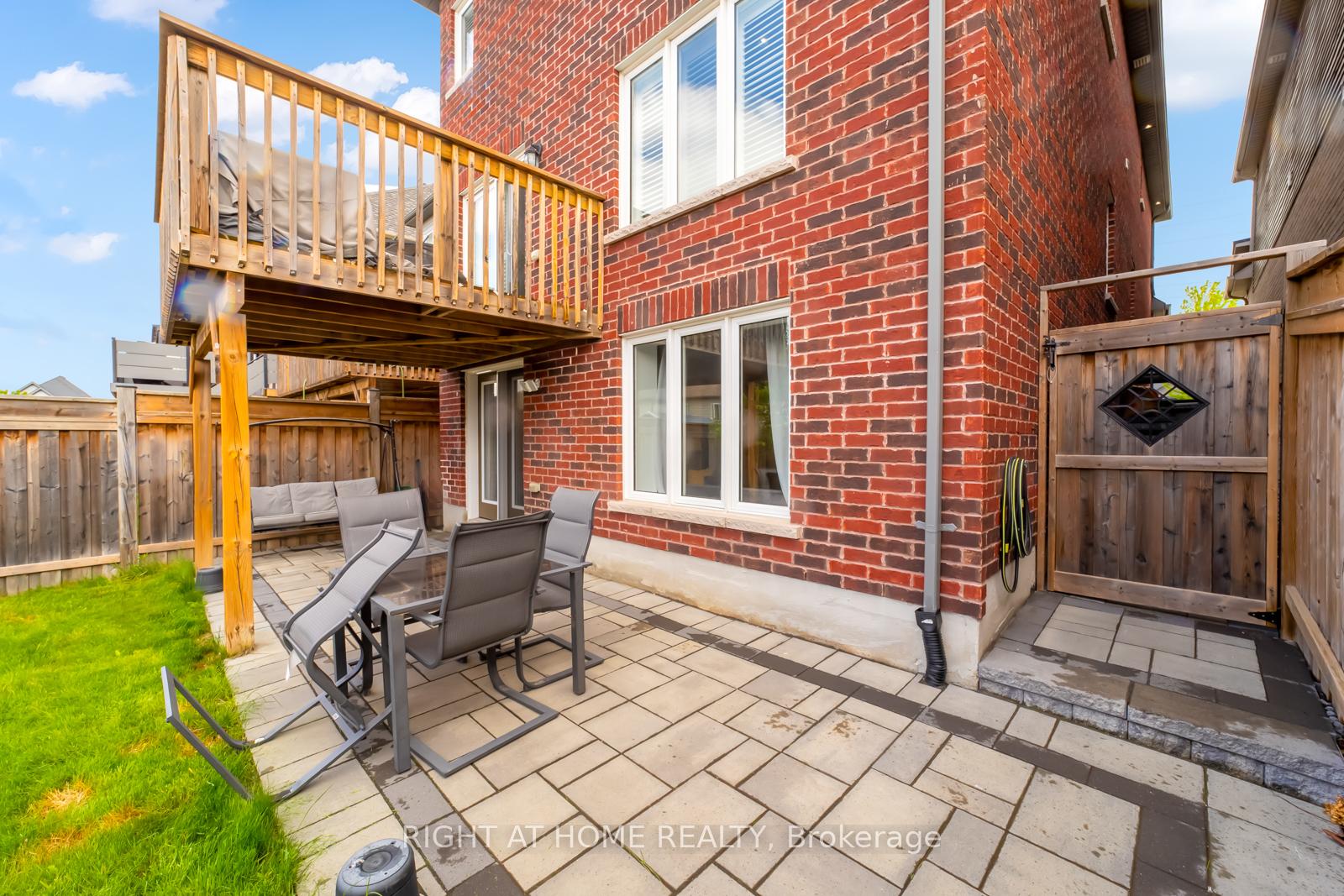 Photo 46 of 1804 Silverstone Crescent, Oshawa, Samac — HOMEH