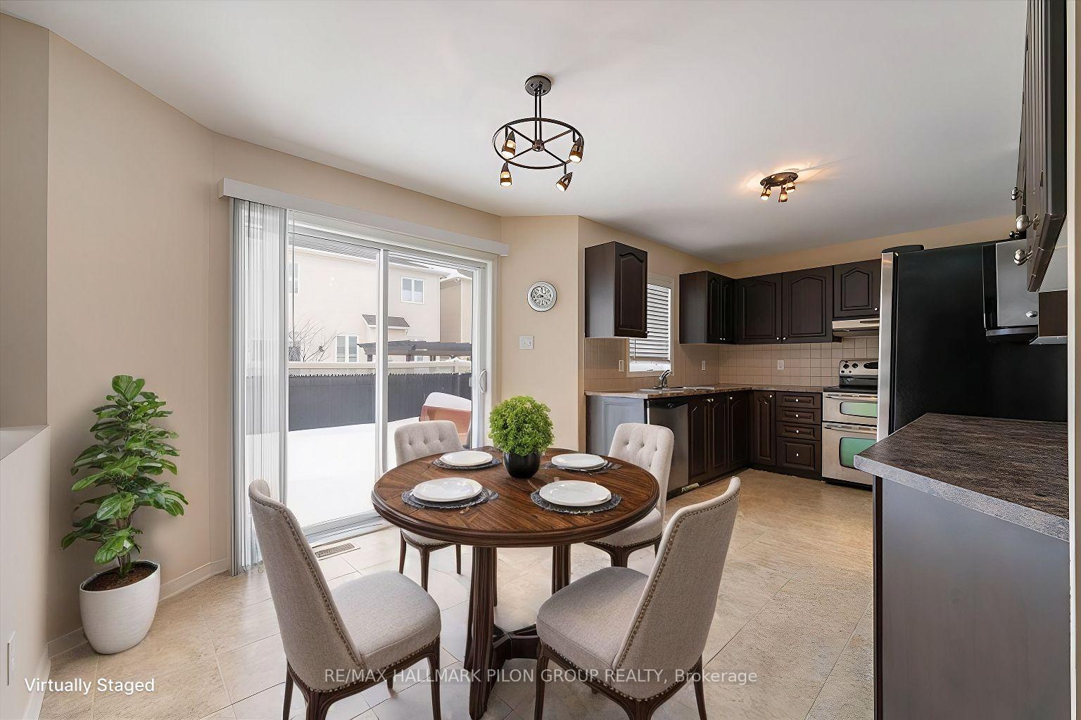 Photo 5 of 703 Vistapark Drive, Ottawa, Avalon East — HOMEH