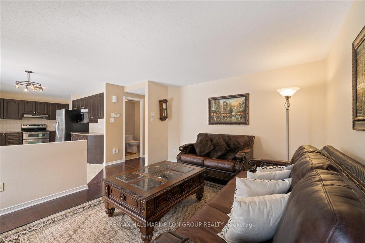 Photo 7 of 703 Vistapark Drive, Ottawa, Avalon East — HOMEH