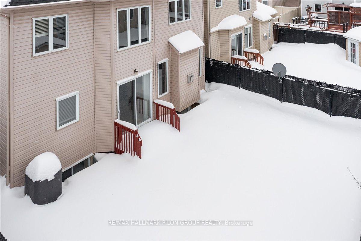Photo 26 of 703 Vistapark Drive, Ottawa, Avalon East — HOMEH