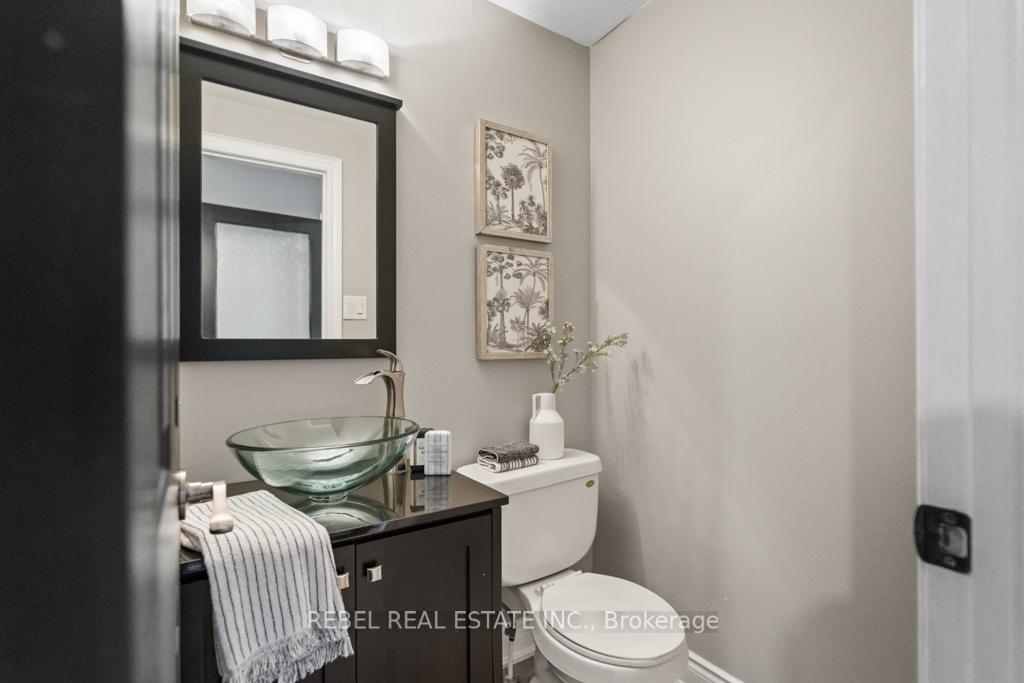 Photo 15 of 981 Ormond Drive, Oshawa, Samac — HOMEH