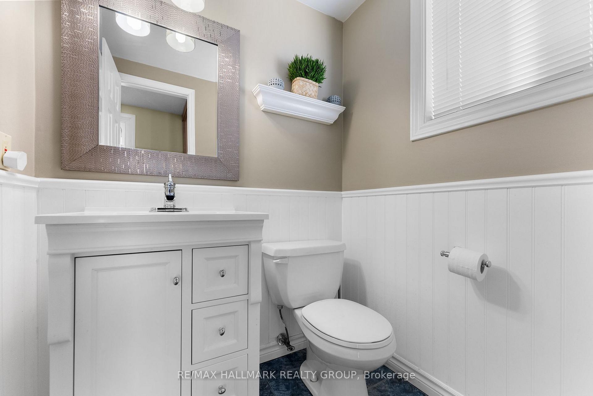 Photo 7 of 723 Brome Crescent, Ottawa, Fallingbrook/Ridgemount — HOMEH