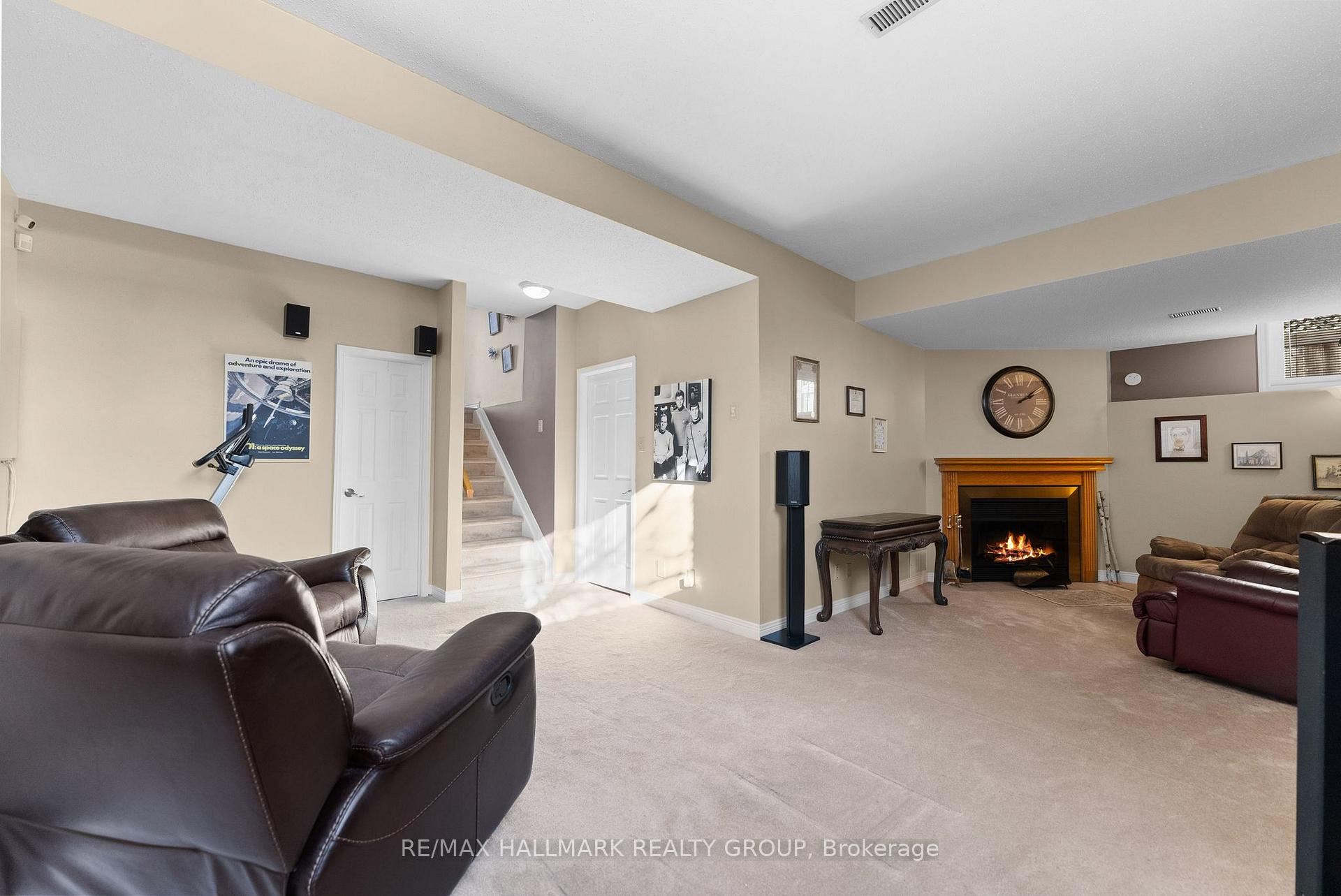 Photo 36 of 723 Brome Crescent, Ottawa, Fallingbrook/Ridgemount — HOMEH