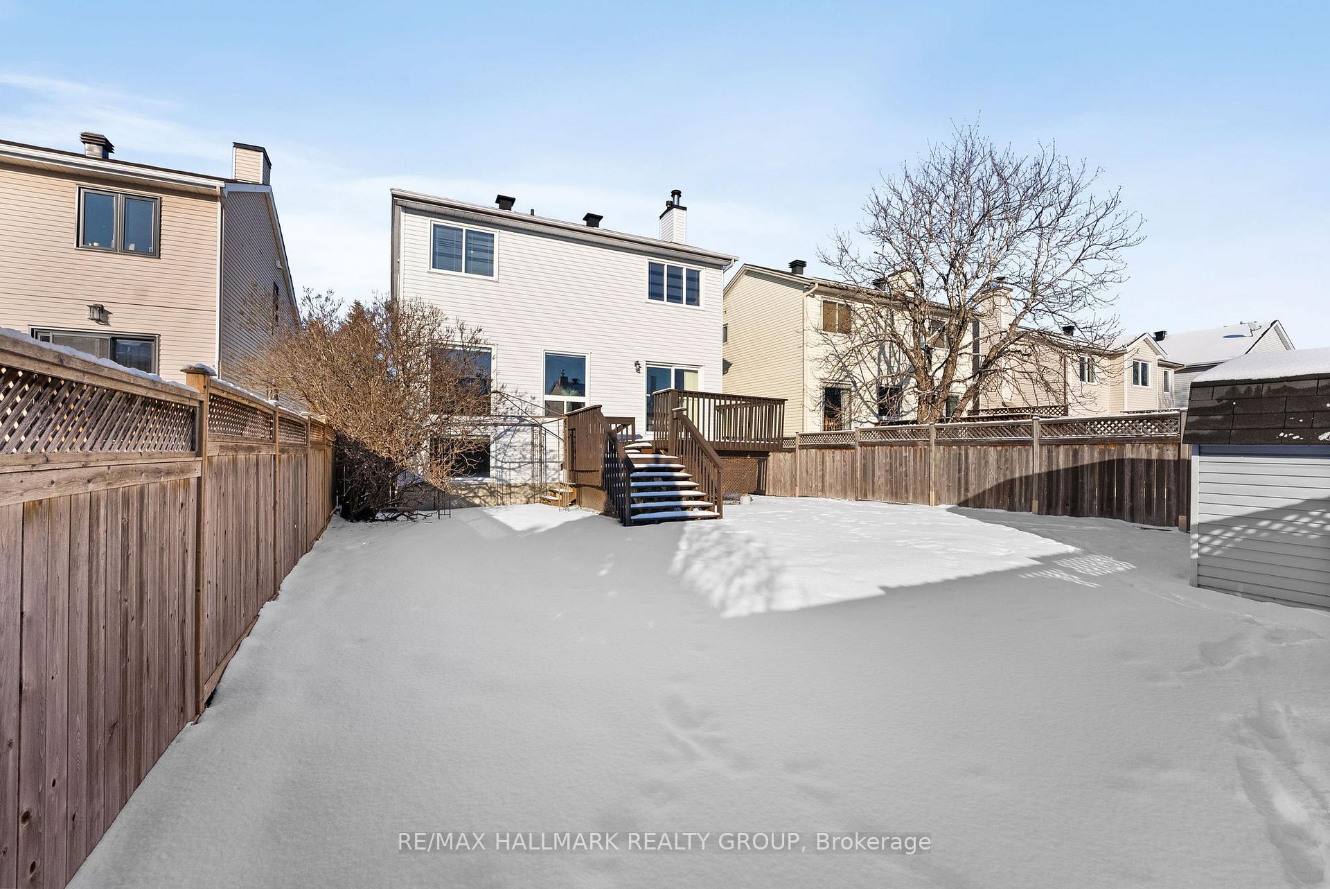 Photo 39 of 723 Brome Crescent, Ottawa, Fallingbrook/Ridgemount — HOMEH