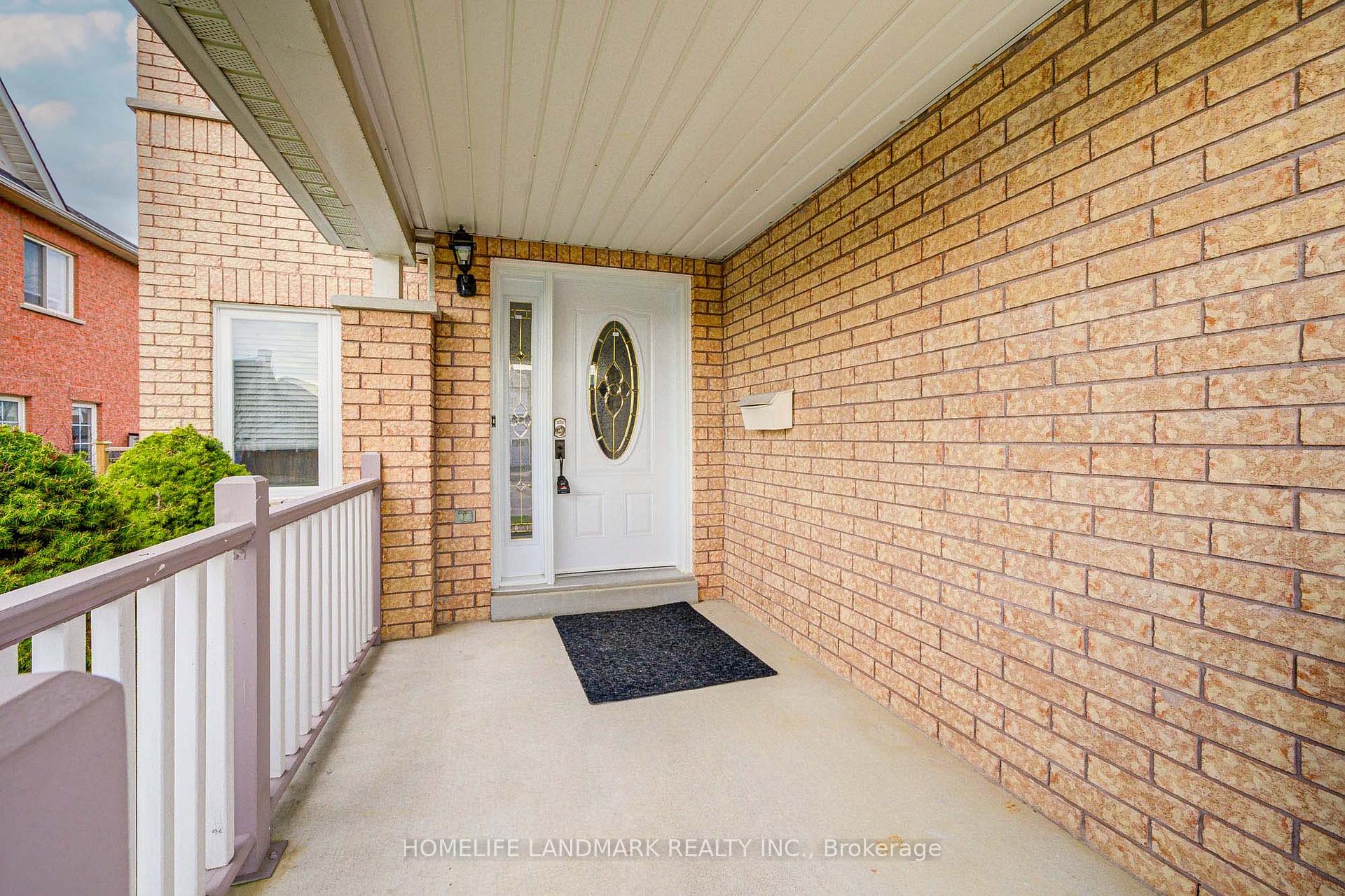 Photo 4 of 1496 Grandview Street N, Oshawa, Taunton — HOMEH
