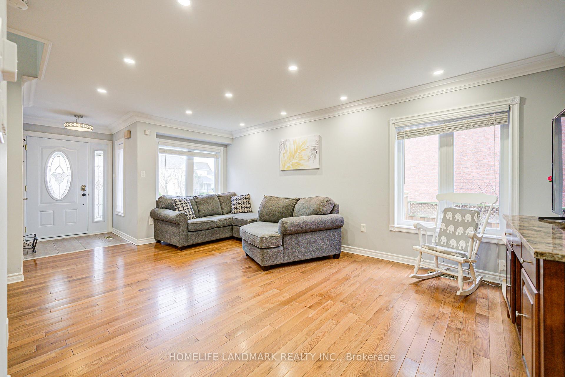 Photo 7 of 1496 Grandview Street N, Oshawa, Taunton — HOMEH