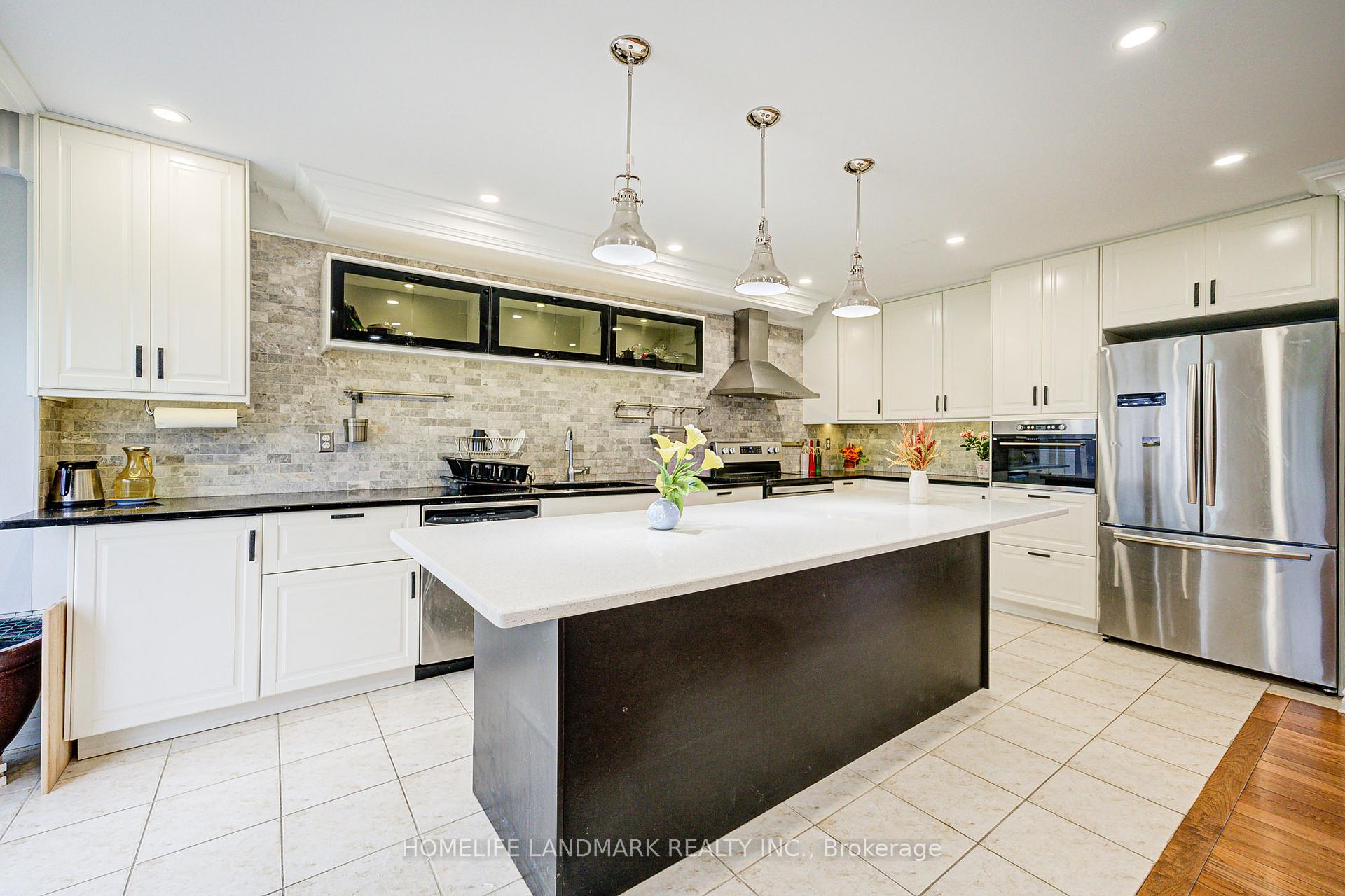 Photo 11 of 1496 Grandview Street N, Oshawa, Taunton — HOMEH