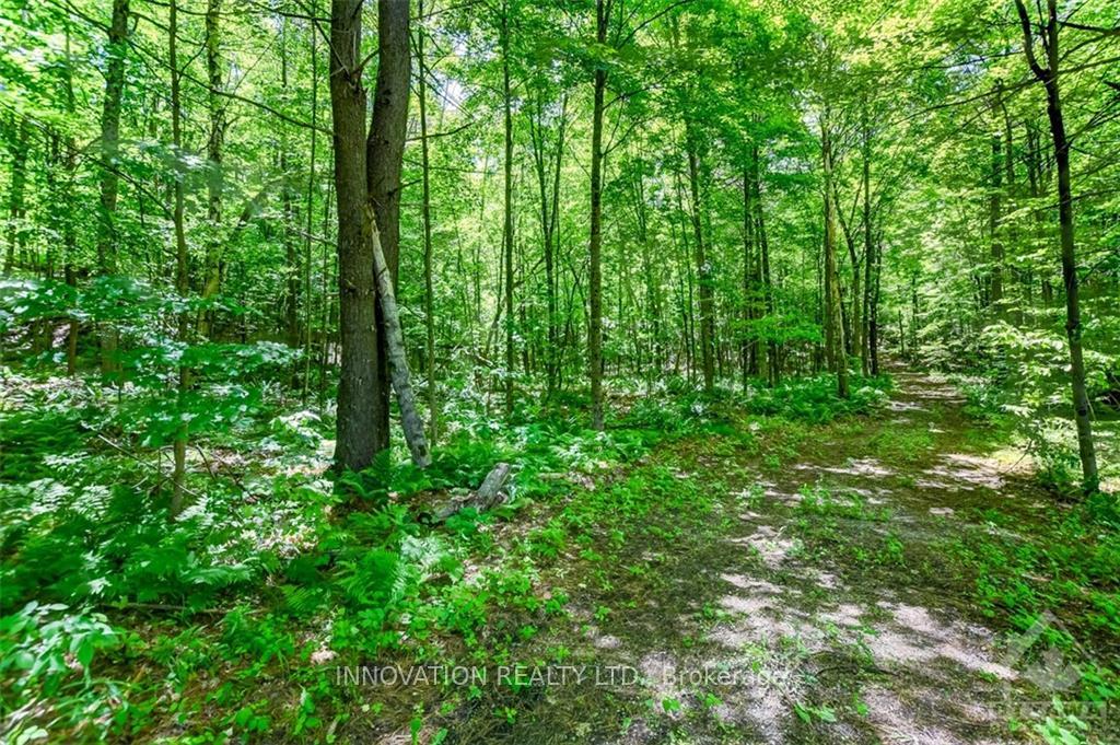 Photo 4 of 127 Jones Falls Road, Rideau Lakes, Rideau Lakes (South Crosby) Twp — HOMEH