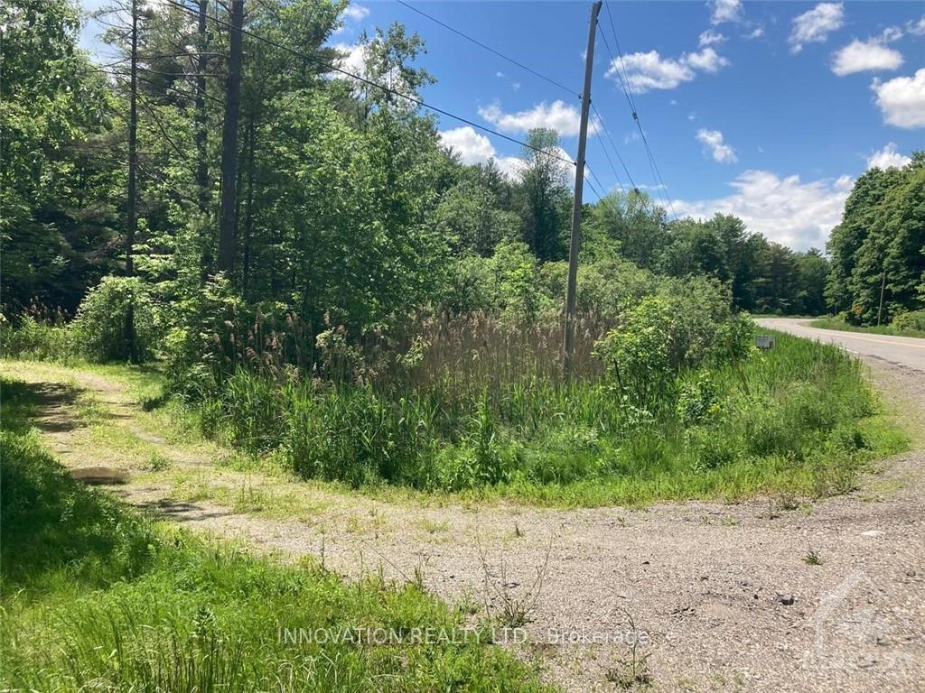 Photo 12 of 127 Jones Falls Road, Rideau Lakes, Rideau Lakes (South Crosby) Twp — HOMEH