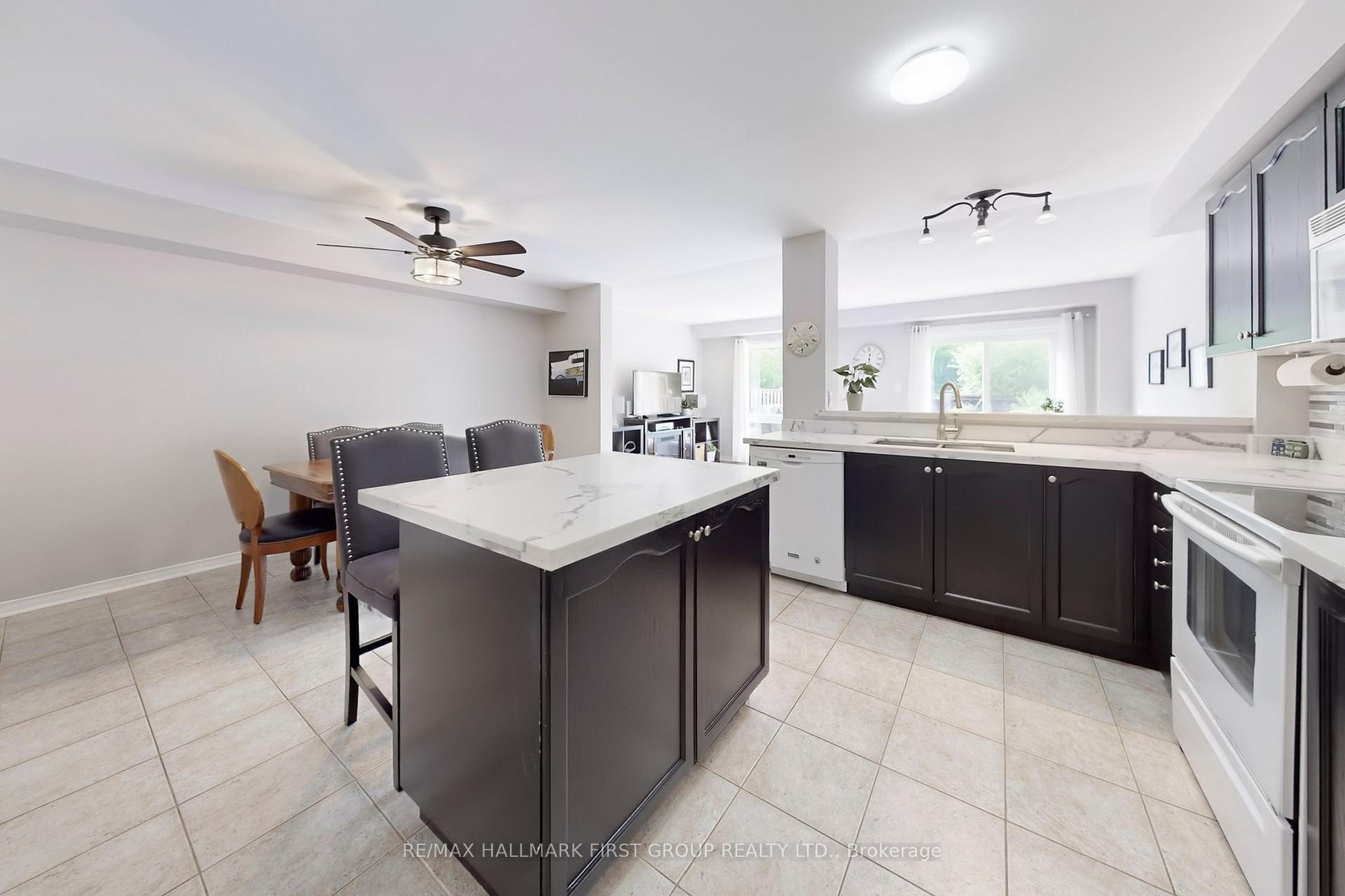 Photo 15 of 727 Sunbird Trail, Pickering, Amberlea — HOMEH
