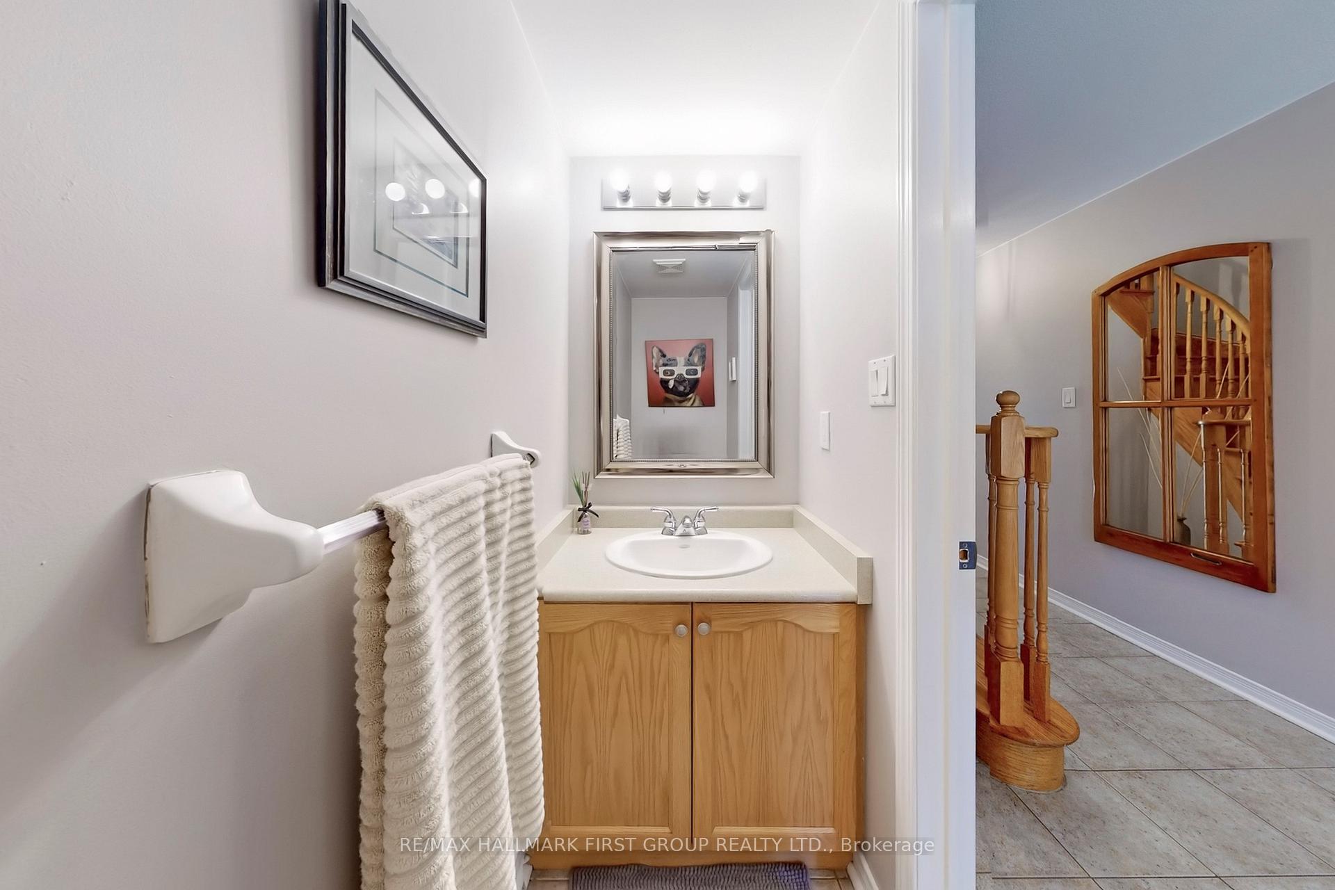 Photo 20 of 727 Sunbird Trail, Pickering, Amberlea — HOMEH