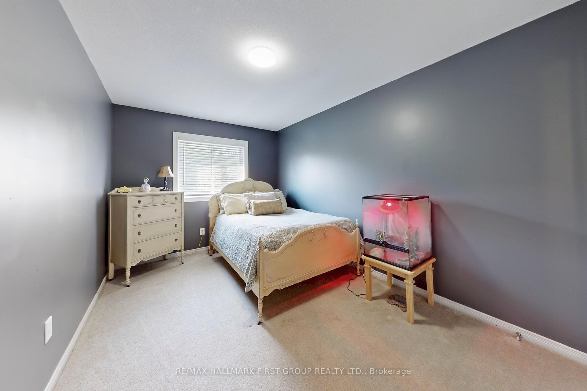 Photo 32 of 727 Sunbird Trail, Pickering, Amberlea — HOMEH