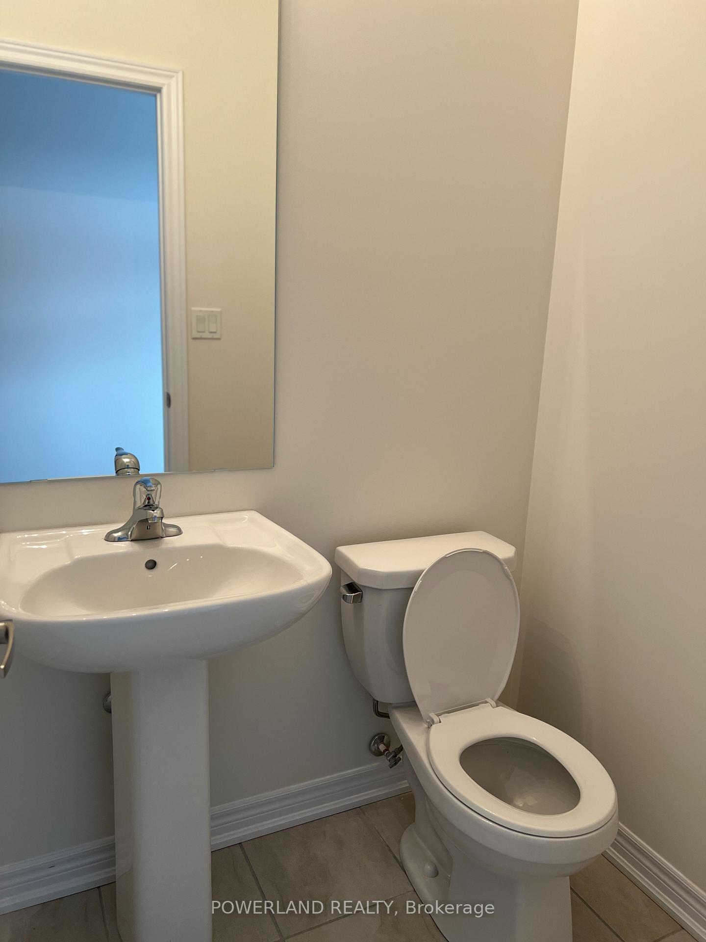 Photo 8 of 2887 Albatross Way, Pickering, Rural Pickering — HOMEH