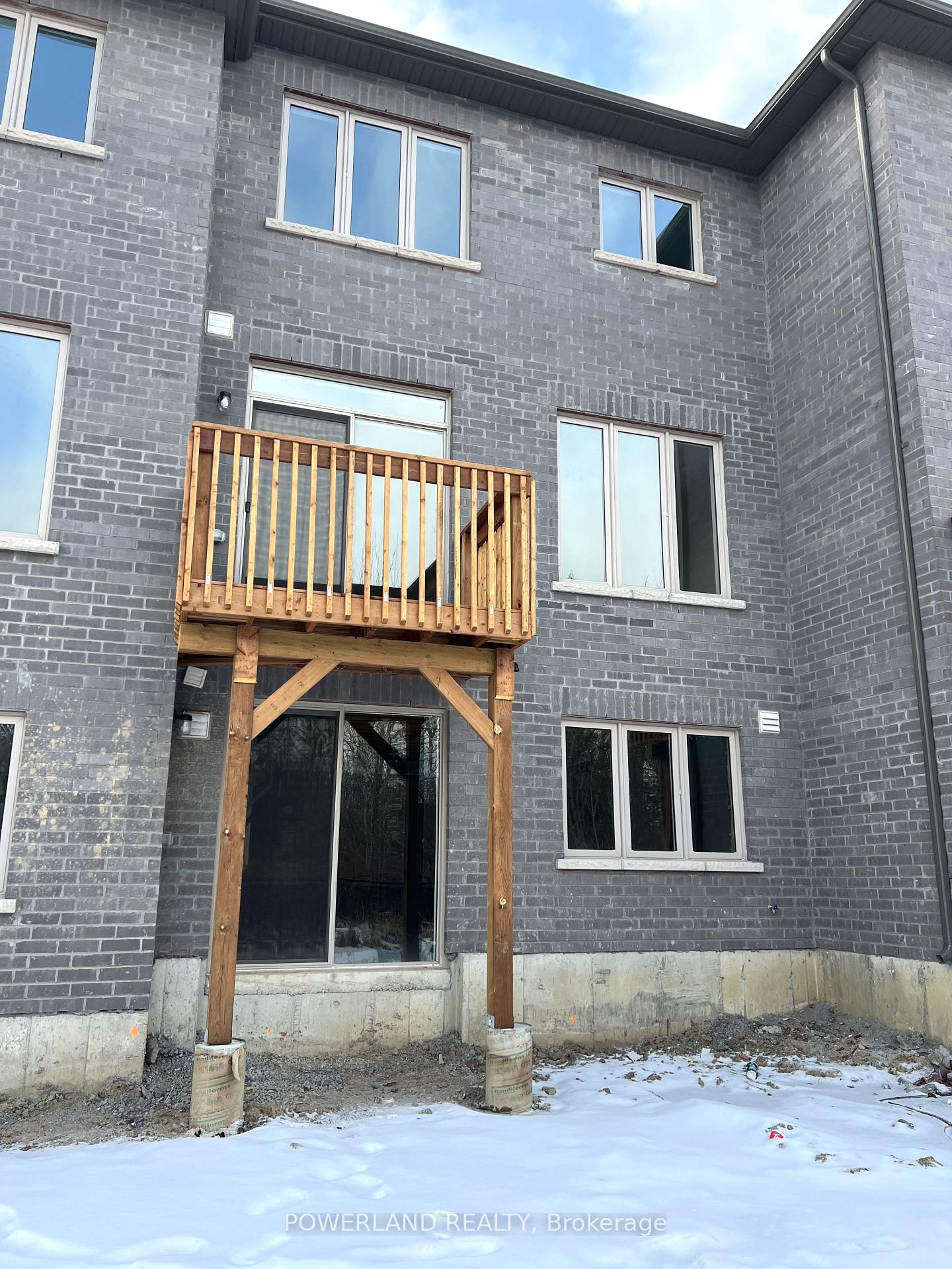 Photo 18 of 2887 Albatross Way, Pickering, Rural Pickering — HOMEH