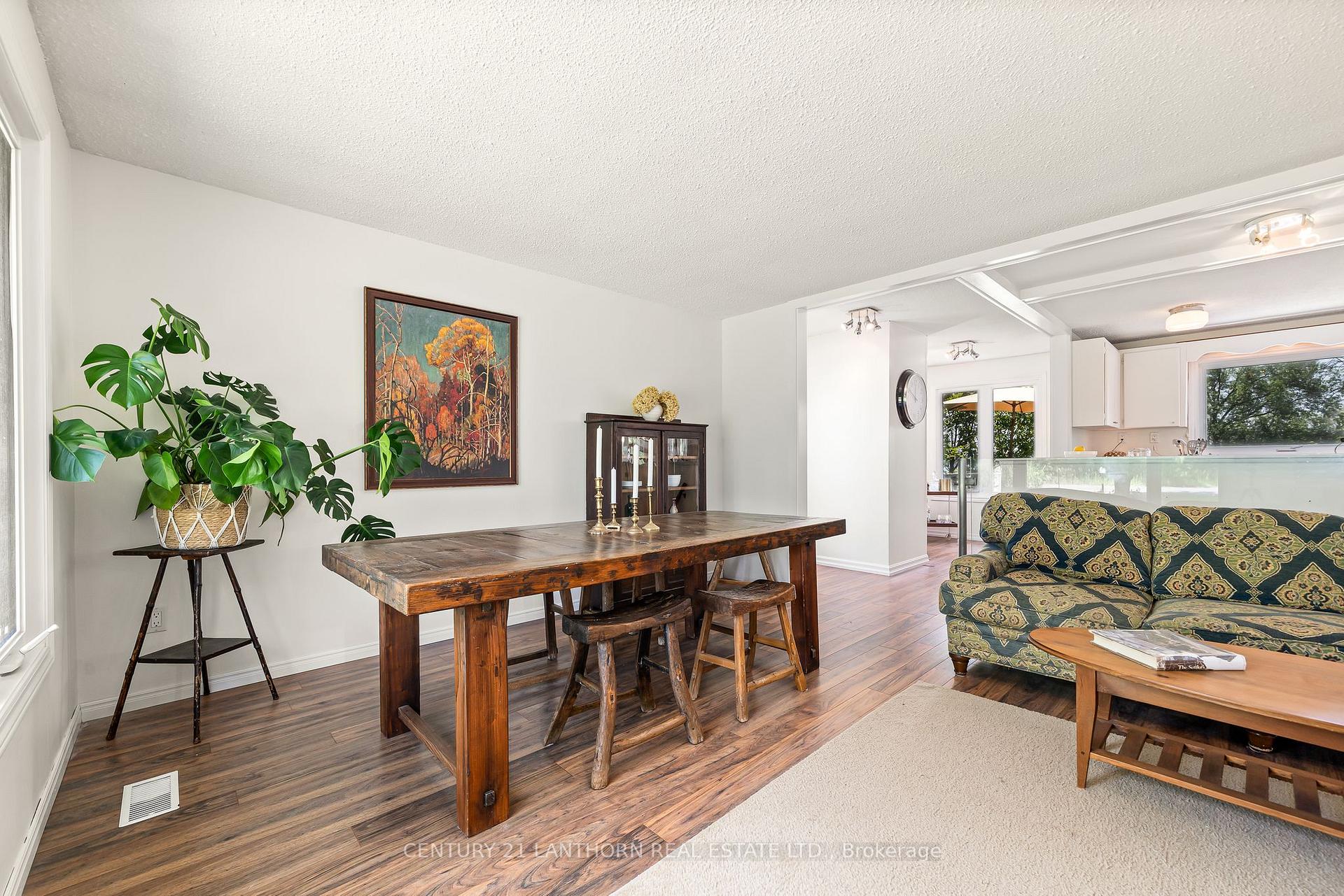 Photo 11 of 1593 Lakeside Drive, Prince Edward County, Ameliasburg Ward — HOMEH