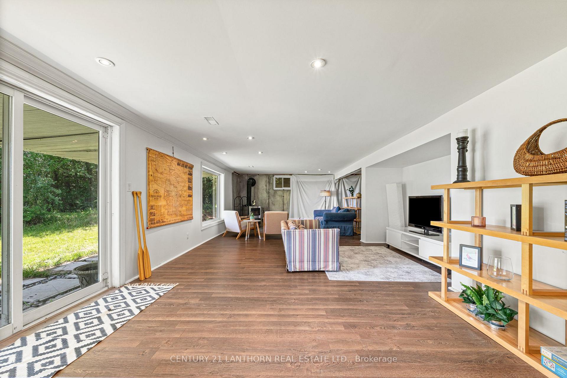 Photo 21 of 1593 Lakeside Drive, Prince Edward County, Ameliasburg Ward — HOMEH
