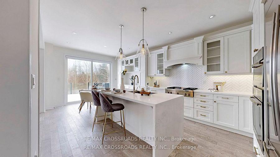 Photo 6 of 1072 Foxtail Crescent, Pickering, Rural Pickering — HOMEH