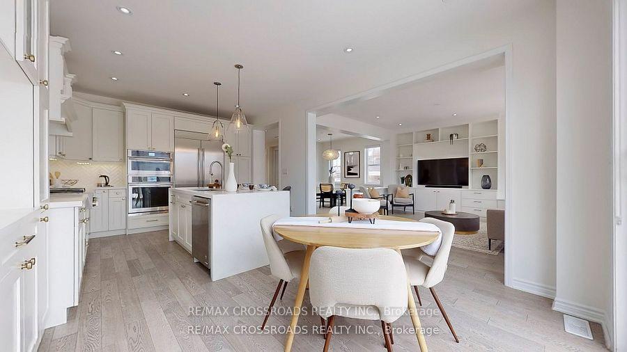 Photo 7 of 1072 Foxtail Crescent, Pickering, Rural Pickering — HOMEH
